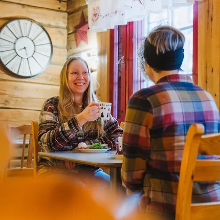 Деревянный коттедж 67°n Lapland